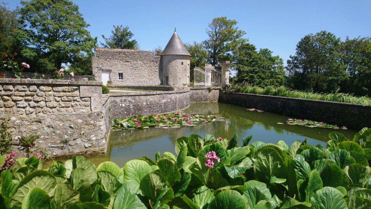 Vila Le Pavillon Du Manoir De Conjon Crouay Exteriér fotografie